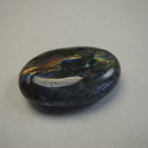 Labradorite stones from Karma Care